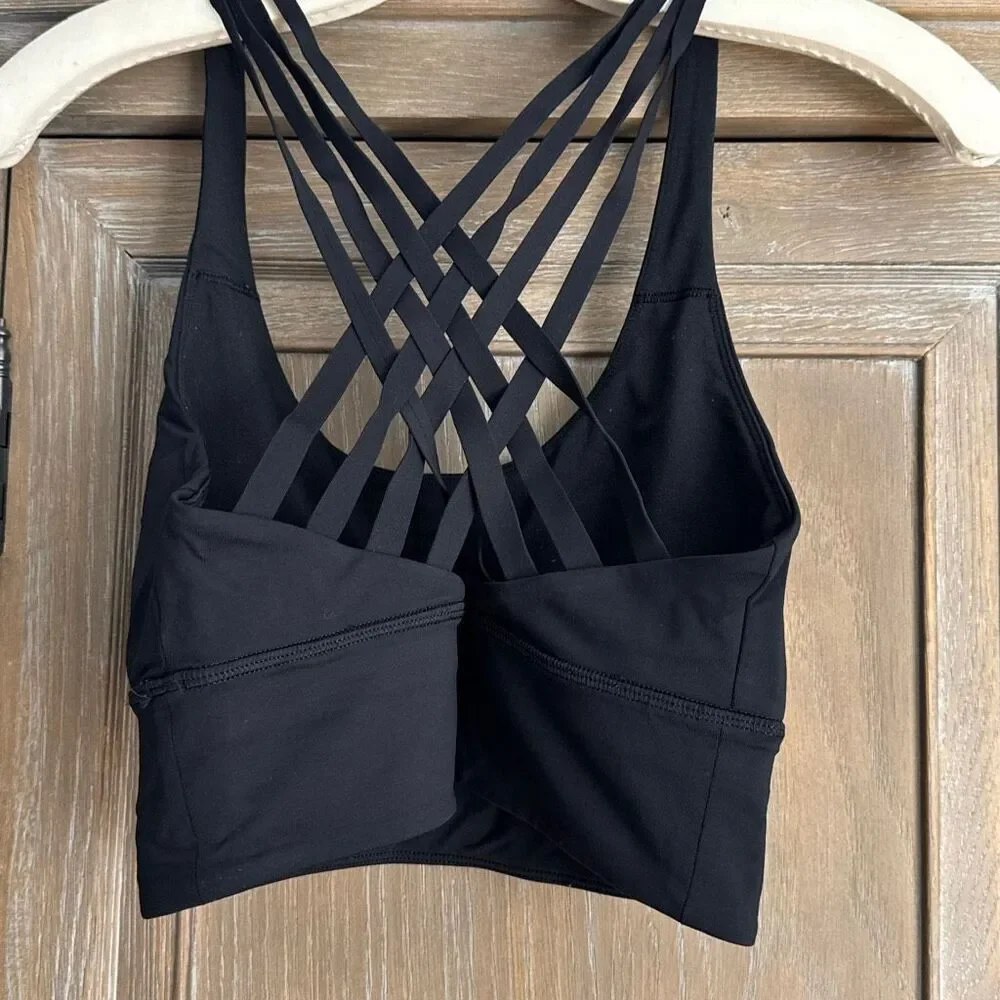 Lululemon Energy Bra Long Line Black size 8